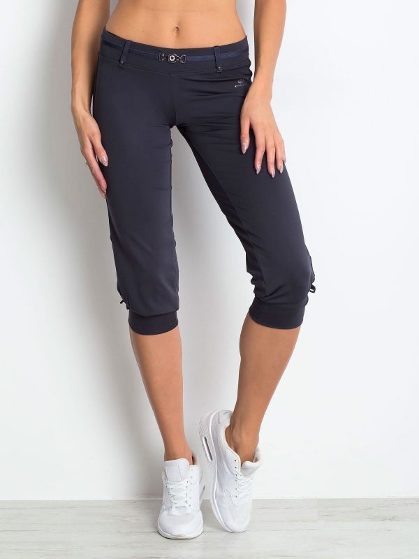 Wholesale Graphite capri pants with trotchets at the legs