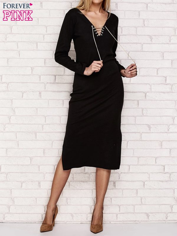 Wholesale Black stripe dress with lace up neckline