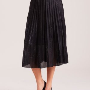 Wholesale Black pleated skirt over the knee