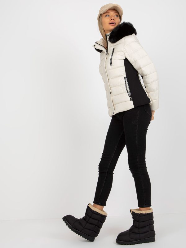 Wholesale Light beige transitional quilted jacket with hood