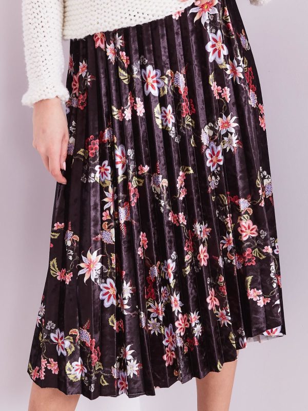 Wholesale Black velour floral pleated skirt