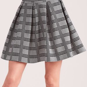 Wholesale White and black flared houndstooth and plaid skirt