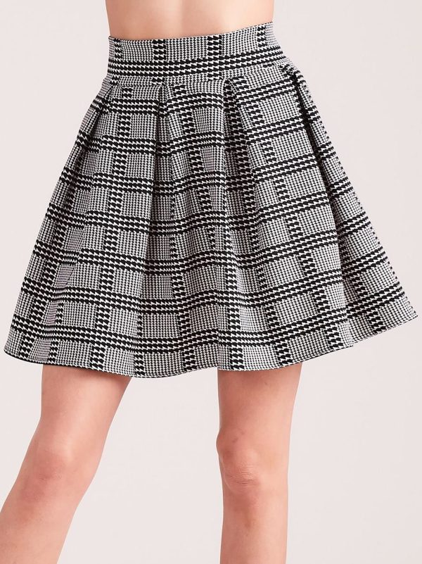 Wholesale White and black flared houndstooth and plaid skirt