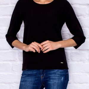 Wholesale Blouse with a box cut black