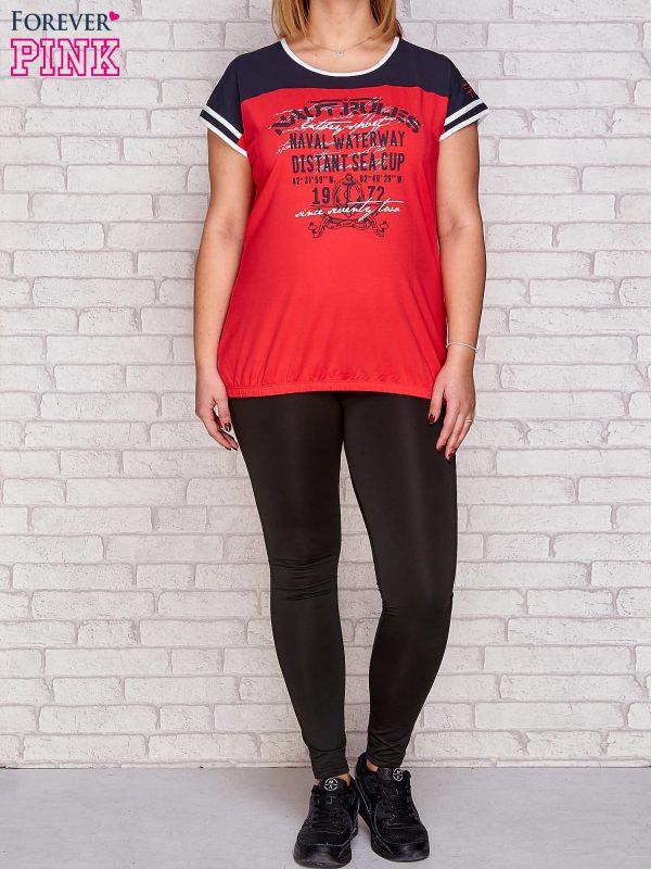 Wholesale T-shirt with dark coral print PLUS SIZE