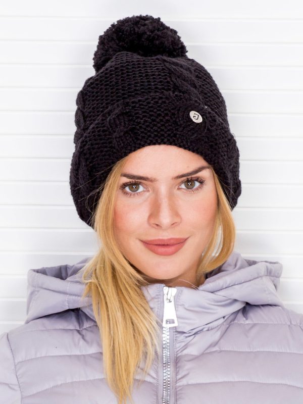 Wholesale Insulated winter hat with tassel black