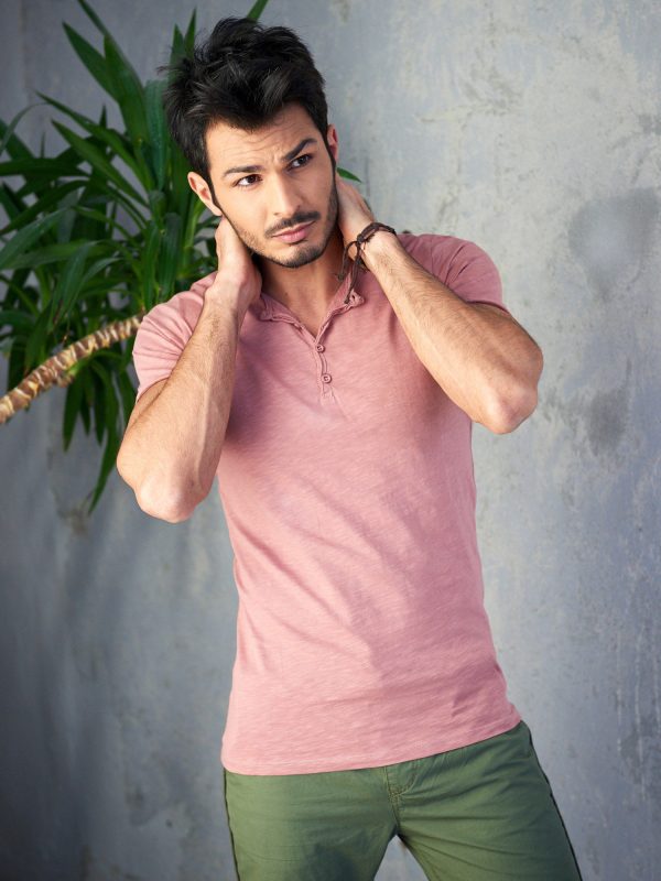 Wholesale Pink and brown men's t-shirt with buttons