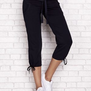 Wholesale Navy blue capri sweatpants with fabric belt