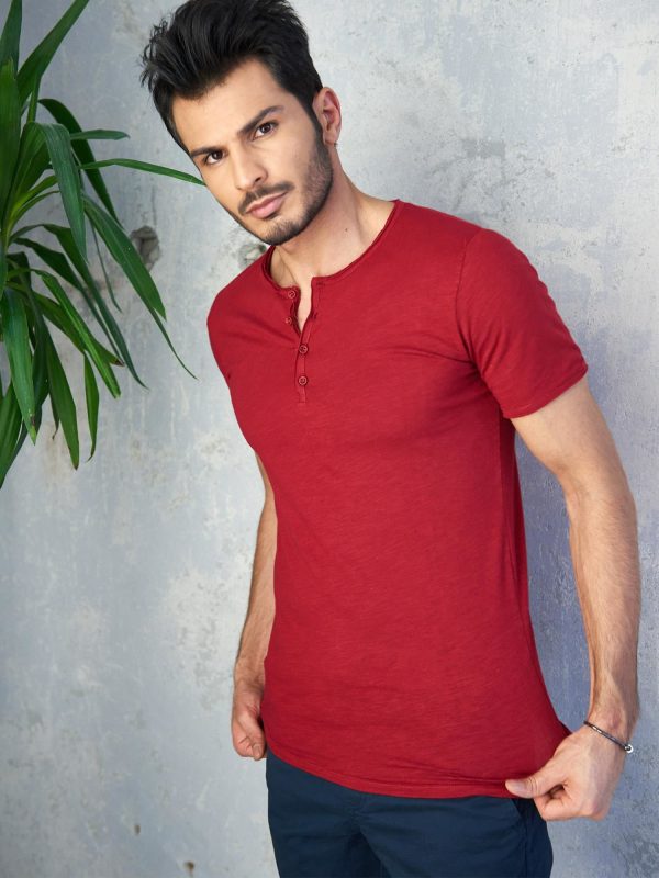 Wholesale Men's dark red t-shirt with buttons