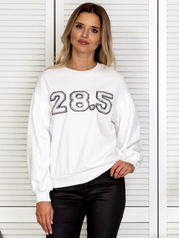 Wholesale Ecru sweatshirt with jewellery number