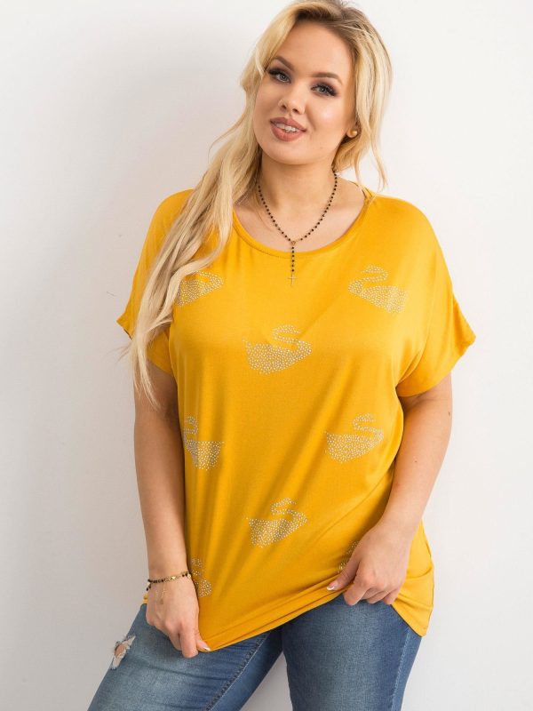 Wholesale Yellow plus size t-shirt with applique