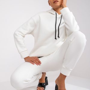 Wholesale Ecru sweatshirt set for women with pants Nadine