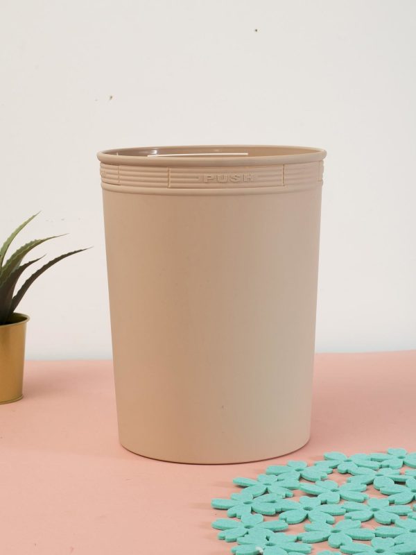 Wholesale Cocoa pastel trash can with bag holder