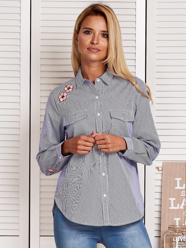 Wholesale Women's small striped shirt with patches blue