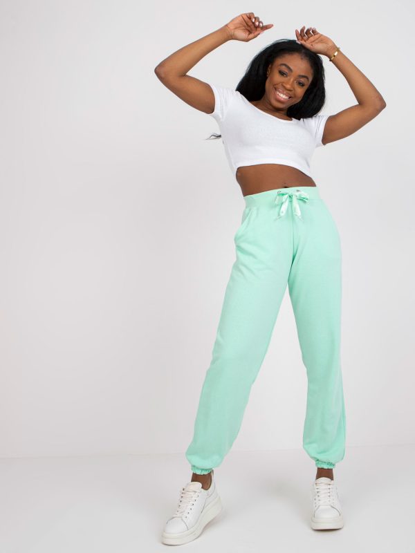 Wholesale Basic mint sweatpants with pockets Liliana