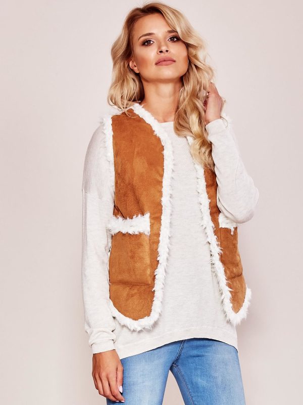 Wholesale Brown vest with faux fur