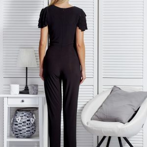 Wholesale Elegant V-neck jumpsuit with flounces on the shoulders black