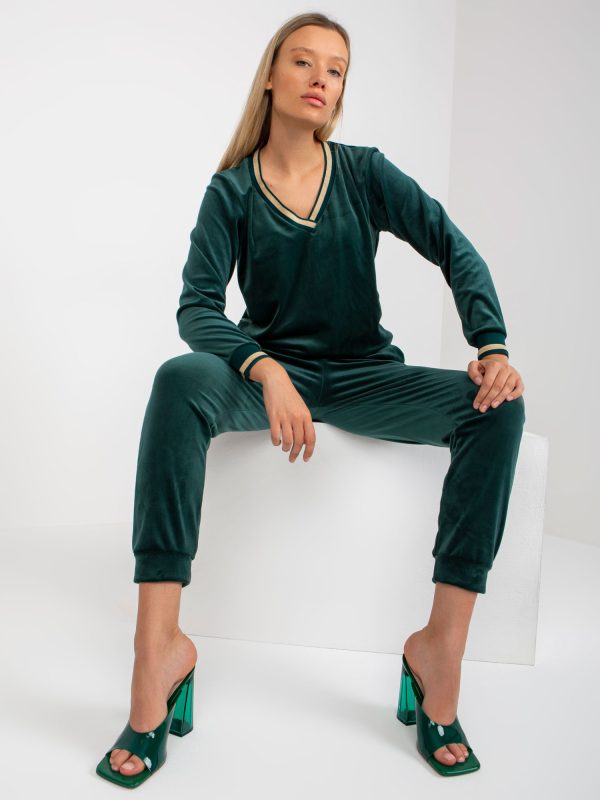 Wholesale Dark green velour set with V neckline Esti RUE PARIS