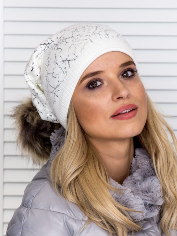 Wholesale Insulated hat with pompom and silver ecru pattern