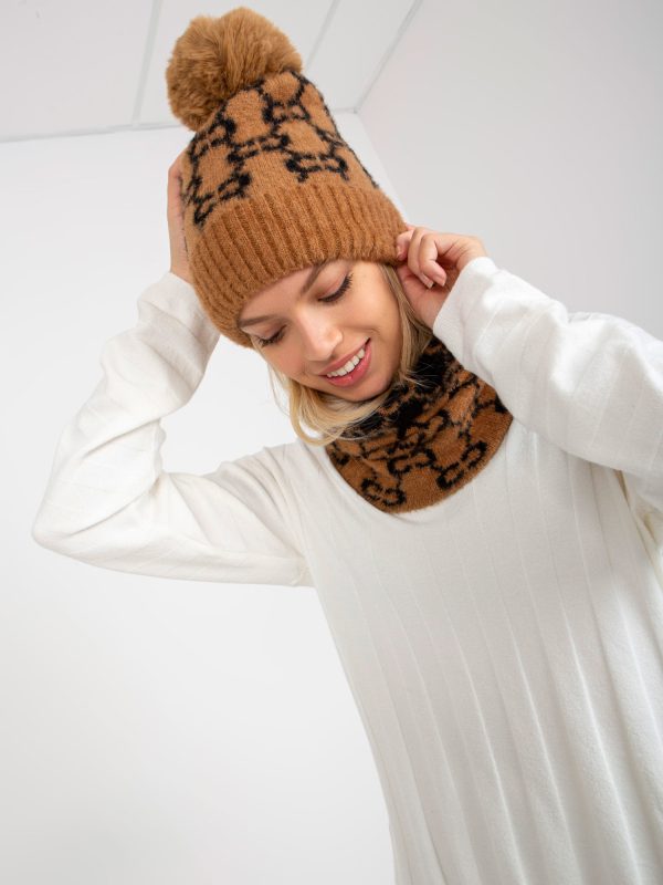 Wholesale Camel Black Women's Winter Hat with Patterns