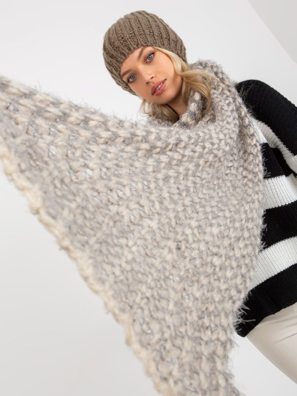 Wholesale beige-gray knitted scarf for women