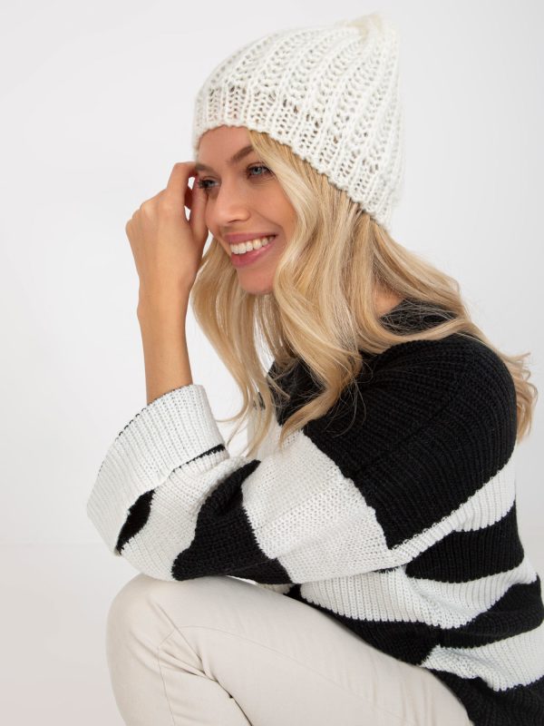 Wholesale Ecru Women's Knitted Winter Hat