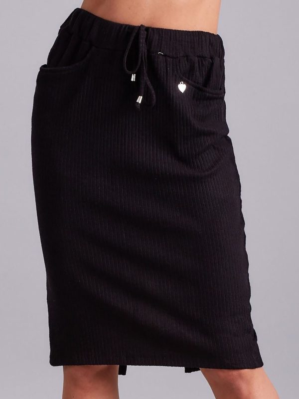 Wholesale Black ribbed skirt with pockets