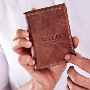 Wholesale Brown leather wallet for man with embossed lettering