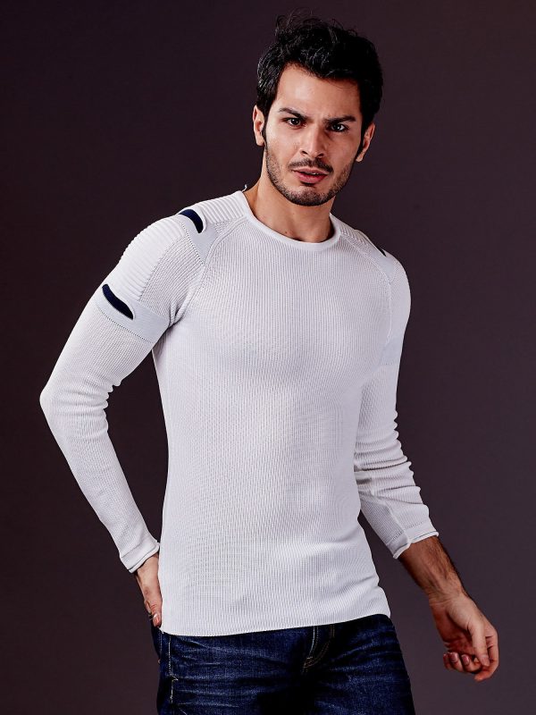 Wholesale Ecru men's sweater with slits on the sleeves