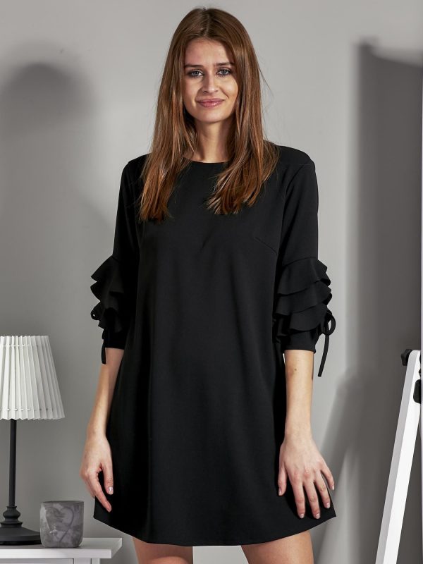 Wholesale Trapezoidal dress with flounces on sleeves black