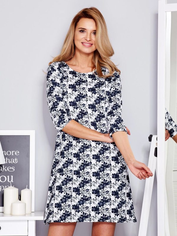 Wholesale White dress with contrasting patterns