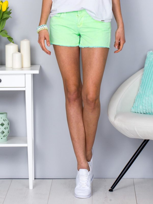 Wholesale Shorts with frayed edges fluo green