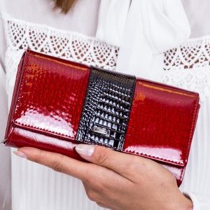 Wholesale Red Patent Wallet with Crocodile Leather Motif