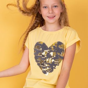 Wholesale Yellow t-shirt for girl with sequin heart