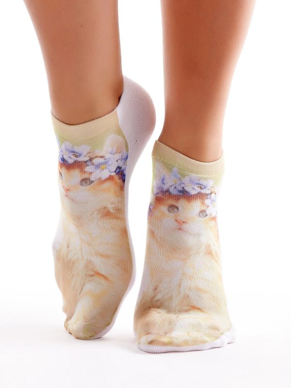 Wholesale Women's short socks with cat motif