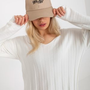 Wholesale Beige Women's Baseball Cap with Patch