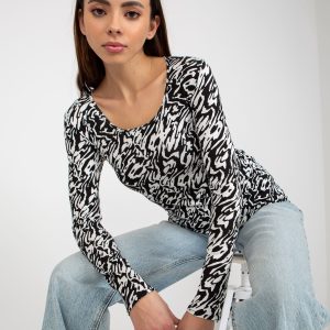 Wholesale White and black fitted blouse with print