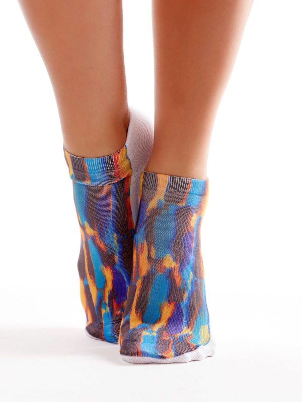 Wholesale Women's feet in abstract patterns