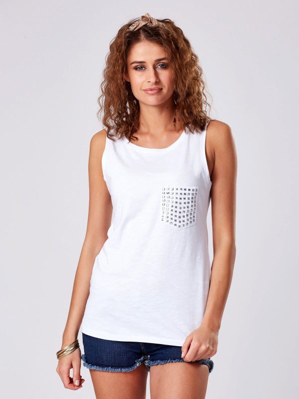 Wholesale White top with studs on the pocket