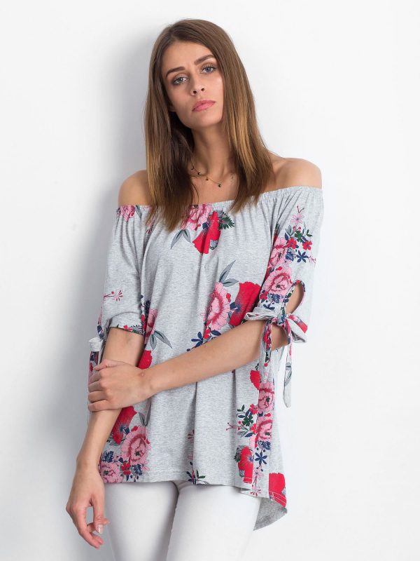 Wholesale Grey Spanish blouse with floral patterns