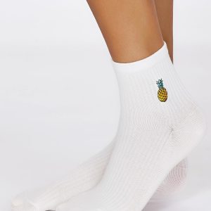 Wholesale FULLOFF White socks with pineapple